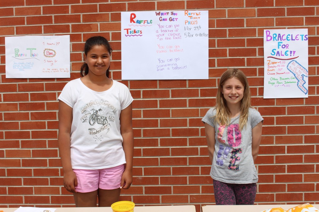 Thanks to the Grade 6 Me to We students for organizing the fair activities!