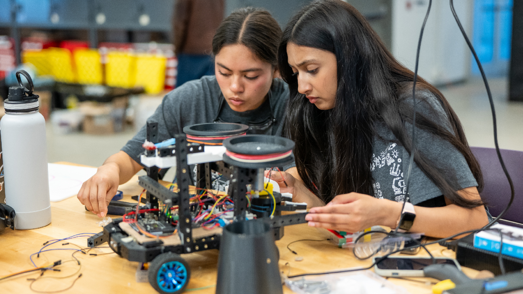 MechMania: A Student-Led Robotics Competition Opening Doors for All